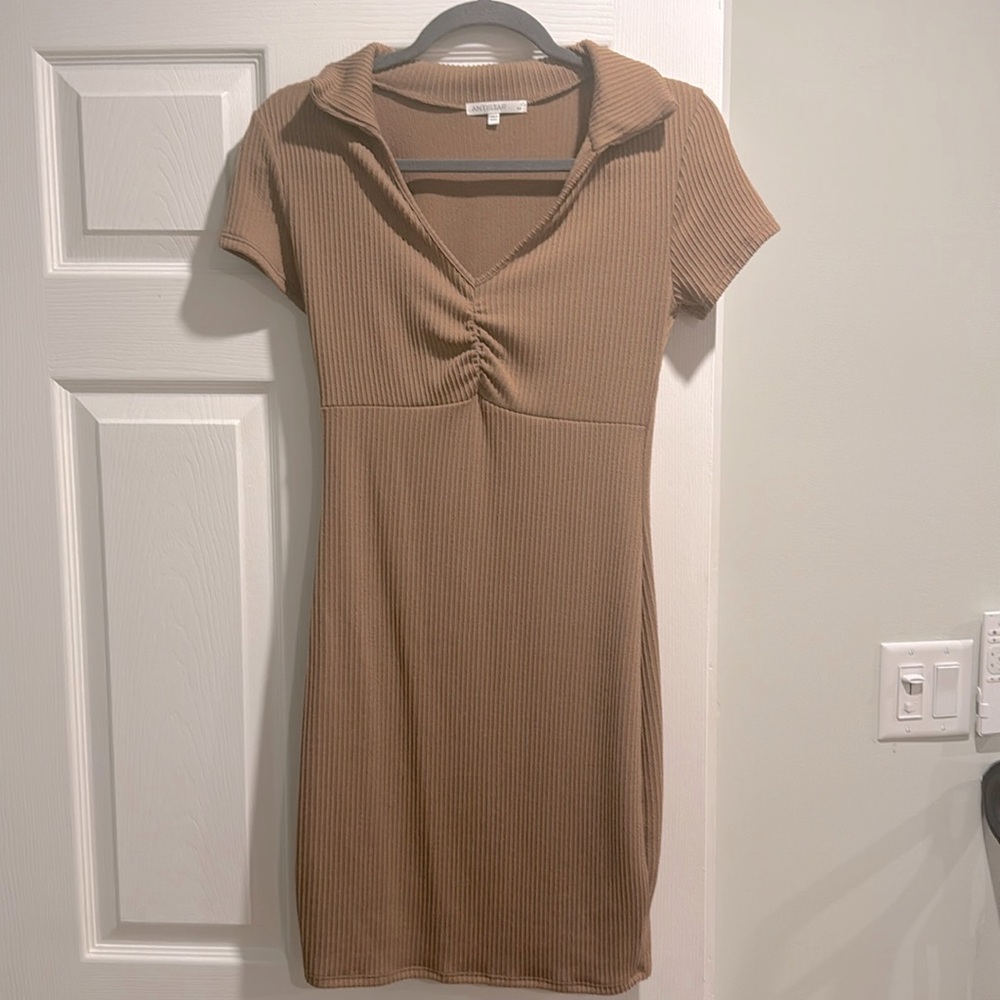 Tan body con collared dress, looks perfect with over knee boots